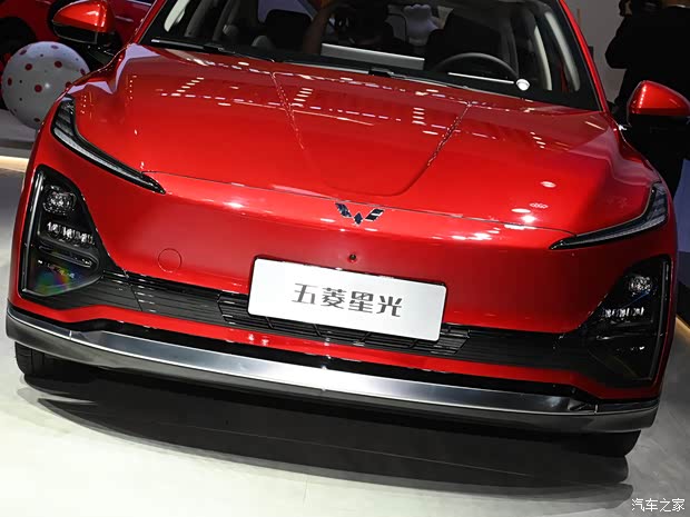 上汽通用五菱 五菱星光 2024款 共创版 510 进阶型