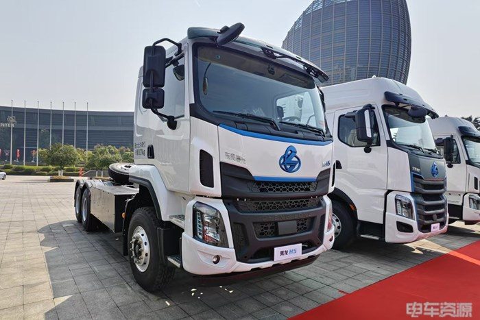 国补延续 购置税减免 电池涨价 30万的目标如何实现