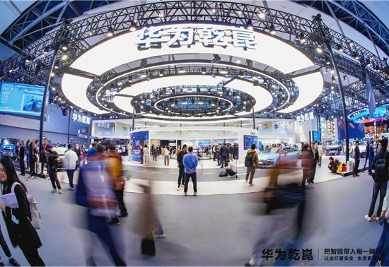 华为汽车朋友圈扩张：赛力斯等初代合作伙伴的机遇与挑战