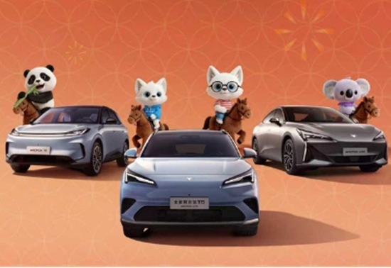 年销16万辆翻番增长，极狐汽车如何打破高端配置高溢价定律